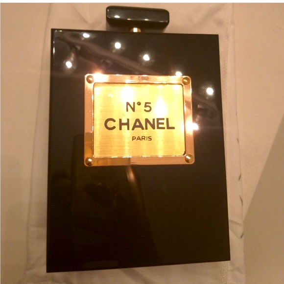 Just to share!!!!GORGEOUS COLLECTORS HANDBAG. - Picture 6 of 12